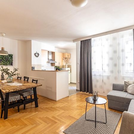Gozsdu White Raven Residence 305 Budapest Eksteriør bilde